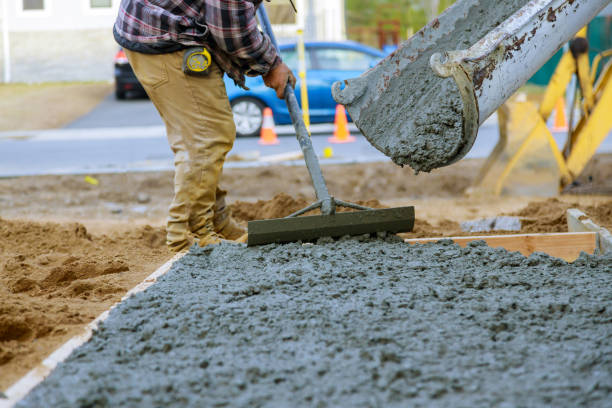 Best Concrete Patio Design and Installation in Untain Grove, MO